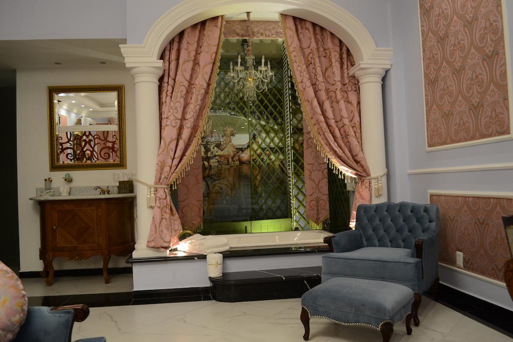Grand Hotel Tepatitlán Tepatitlán de Morelos Quarto foto